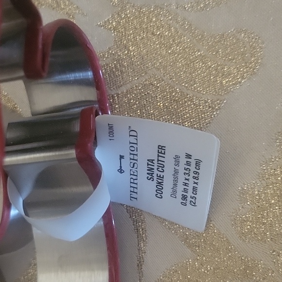 NWT Threshold 3 Metal Christmas Cookie Cutters Santa Snowman Snowflake - Picture 2 of 6
